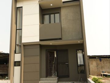 Dijual Rumah 2 Lantai Murah Dekat ICE BSD CITY Tangerang Diskon 200 Juta