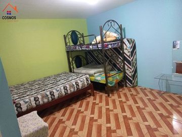 Venta de casa en Otavalo sector Gonzales Suarez,  frente al parque