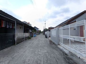 rumah baru 3 unit siap huni di maguwoharjo dekat jogjabay