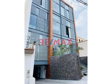 Departamento Moderno Doble Altura Con Terraza - Casuarinas Baja