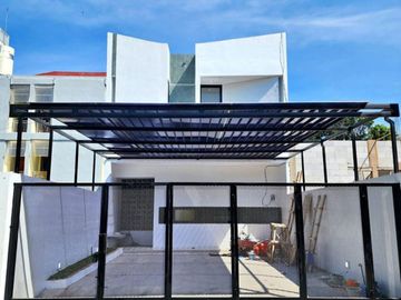 Rumah baru modern full furnish di jalan kaliurang km 14 dekat kampus uii