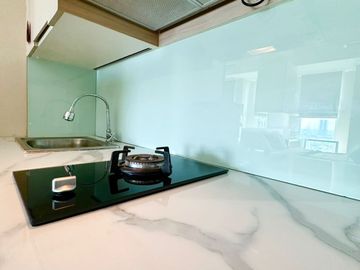 DISEWAKAN STUDIO APARTEMEN ANDERSON TOWER FURNISHED