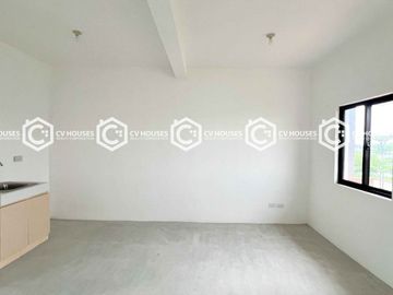 CORNER 3-STOREY SHOPHOUSE FOR SALE LOCATED AT CAPAS, TARLAC CITY