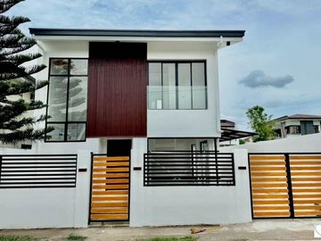 Modern Minimalist House In Avida Settings, Nuvali Sta. Rosa