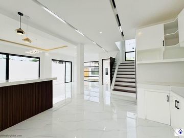 Modern Minimalist House In Avida Settings, Nuvali Sta. Rosa