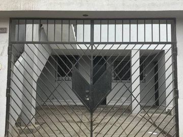 DEPARTAMENTO AMPLIO EN SJM FRENTE PANAMERICANA SUR REMATE