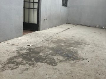 DEPARTAMENTO AMPLIO EN SJM FRENTE PANAMERICANA SUR REMATE