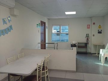 Edificio en Venta como Local Comercial