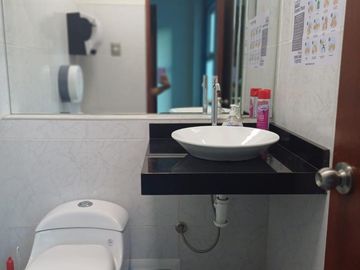 Edificio en Venta como Local Comercial