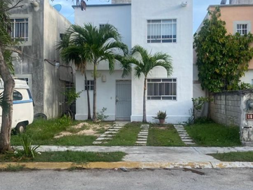 EXCELENTE CASA EN CANCÚN APROVECHA OPORTUNIDAD
