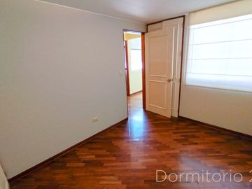 Se Vende Elegante Departamento C/Estacionamiento Y Depósito En Urb. Corpac San Isidro