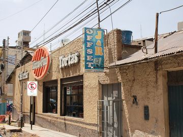 JR. SAN ROMAN CON JR. JORGE CHAVEZ - SE VENDE TERRENO ALTAMENTE COMERCIAL 2,075M2