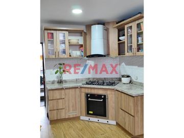 CASA EN VENTA EN SANTIAGO DE SURCO