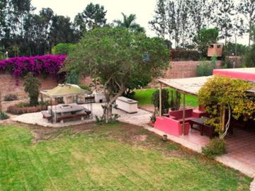 ADORABLE CASA DE CAMPO EN VENTA DE 7,000 MTS