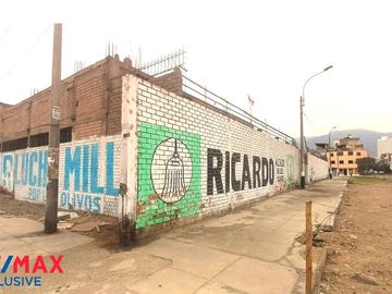 TERRENO COMERCIAL EN TOMAS VALLE PLAZA NORTE