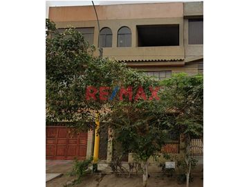 ID: 1108191 Ocasión Imperdible, Se Vende Excelente Propiedad Para Familia Numeroso, Con 4 Departamentos