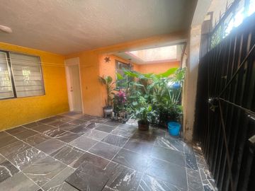 Se vende preciosa casa en San Lorenzo la Cebada, Xochimilco, CDMX