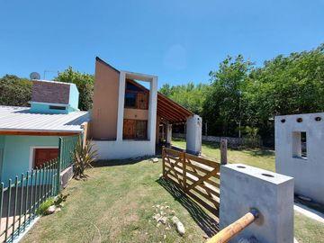 VENDO CASA RUSTICA HUERTA GRANDE