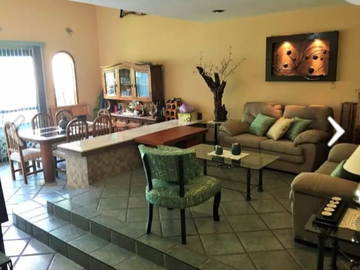 Casa en Venta - La Alteña II