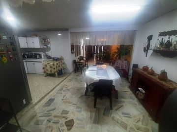 VERSALLES CASA COMERCIAL VENTA PALMIRA