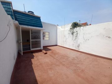 Casa en Venta - Fuentes de Satélite (SB)