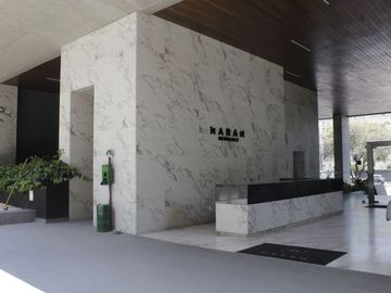DEPARTAMENTO EN VENTA  O RENTA EN TORRE NARAN planta baja  1 recamara 98 m2 8 x 11