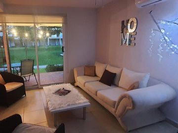 Casa en Venta, Fracc. Aquasol. Tlayecac, Morelos