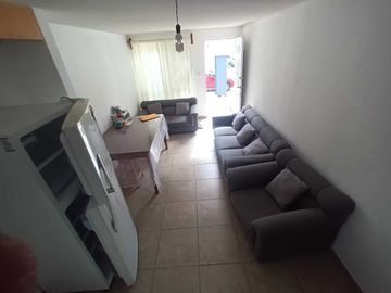 CASA EN VENTA ZONA HEROES A 20 MIN DE C.U BUAP