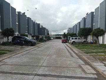 CASA EN VENTA ZONA HEROES A 20 MIN DE C.U BUAP