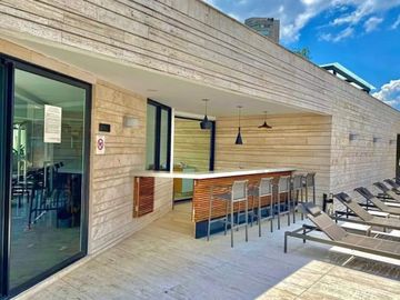 Condo con alberca, gym, rooftop, en venta, Polanco, Ciudad de México.