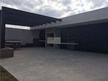 Casa en Privada Residencial, Mod Lugo; Tulancingo Hgo