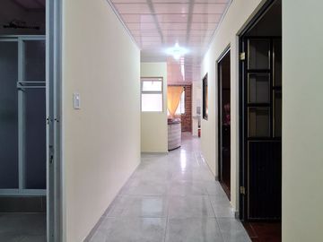 Casa rentera en venta tres departamentos
