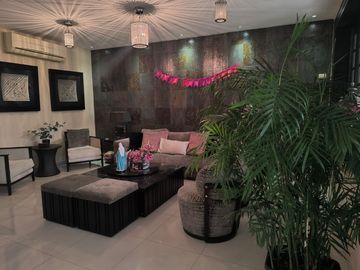 VENTA CASA OLIVOS - 3 DORMITORIOS - ESTUDIO - ESTAR - PISCINA - GUARDIANIA