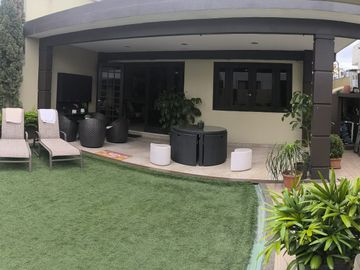 VENTA CASA OLIVOS - 3 DORMITORIOS - ESTUDIO - ESTAR - PISCINA - GUARDIANIA