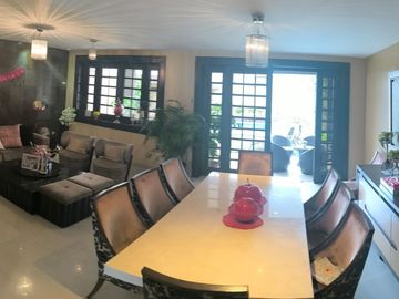 VENTA CASA OLIVOS - 3 DORMITORIOS - ESTUDIO - ESTAR - PISCINA - GUARDIANIA