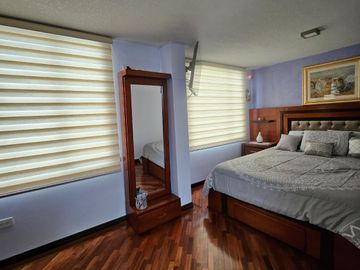Tumbaco, Ubicado a 300 m de La Plaza Hilacril, Casa en Venta