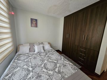 Tumbaco, Ubicado a 300 m de La Plaza Hilacril, Casa en Venta