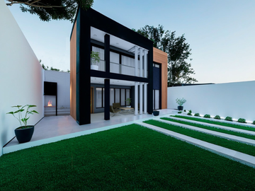 Casa de venta en Azogues, Charasol Barrio La Esperanza