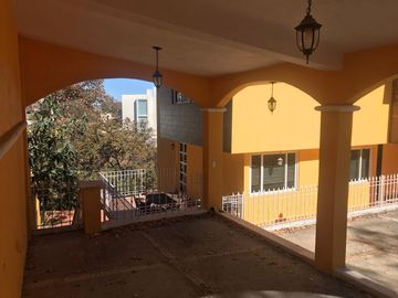 Casa en Venta Nueva en Condado de Sayavedra (Amueblada)