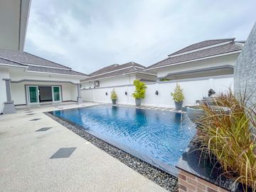 Luxury Pool Villa House with Fully-Fitted/Built-in and Ready to move in