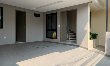 Only 6.3 Million pesos DP to Move-in! 8 New Townhouses near Claret School