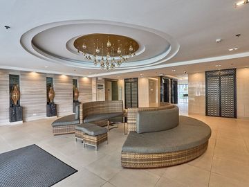 FAME32XXT2: For SaleFully Furnished 1 BR Unit with Balcony at Fame Residences