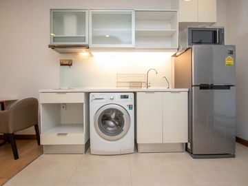 North-Facing 1-Bedroom Unit for Sale on the 11th Floor at Astra Condo