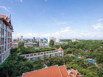 North-Facing 1-Bedroom Unit for Sale on the 11th Floor at Astra Condo