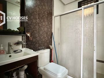 SPACIOUS 2-STORY HOUSE FOR SALE IN A PRIME LOCATION NEAR A VISTA MALL, PAMPANGA