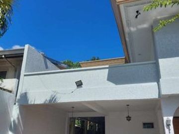 5 Bedroom House & Lot for Sale Batasan Hills, Quezon City