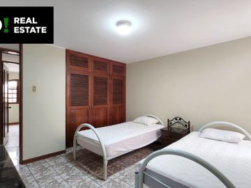 VENTA DE CASA CERCA AL MAR EN SAN BARTOLO
