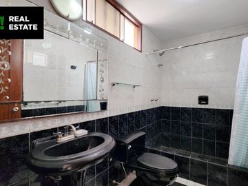 VENTA DE CASA CERCA AL MAR EN SAN BARTOLO