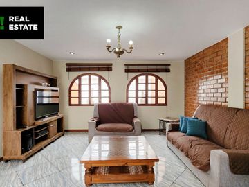 VENTA DE CASA CERCA AL MAR EN SAN BARTOLO