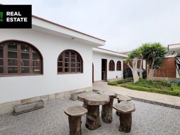 VENTA DE CASA CERCA AL MAR EN SAN BARTOLO